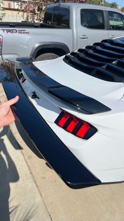 mustang rear decklid spoiler gloss black