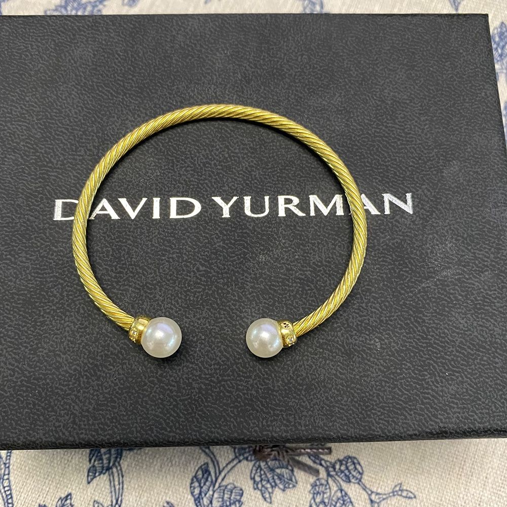Gold Pearl Bracelet 