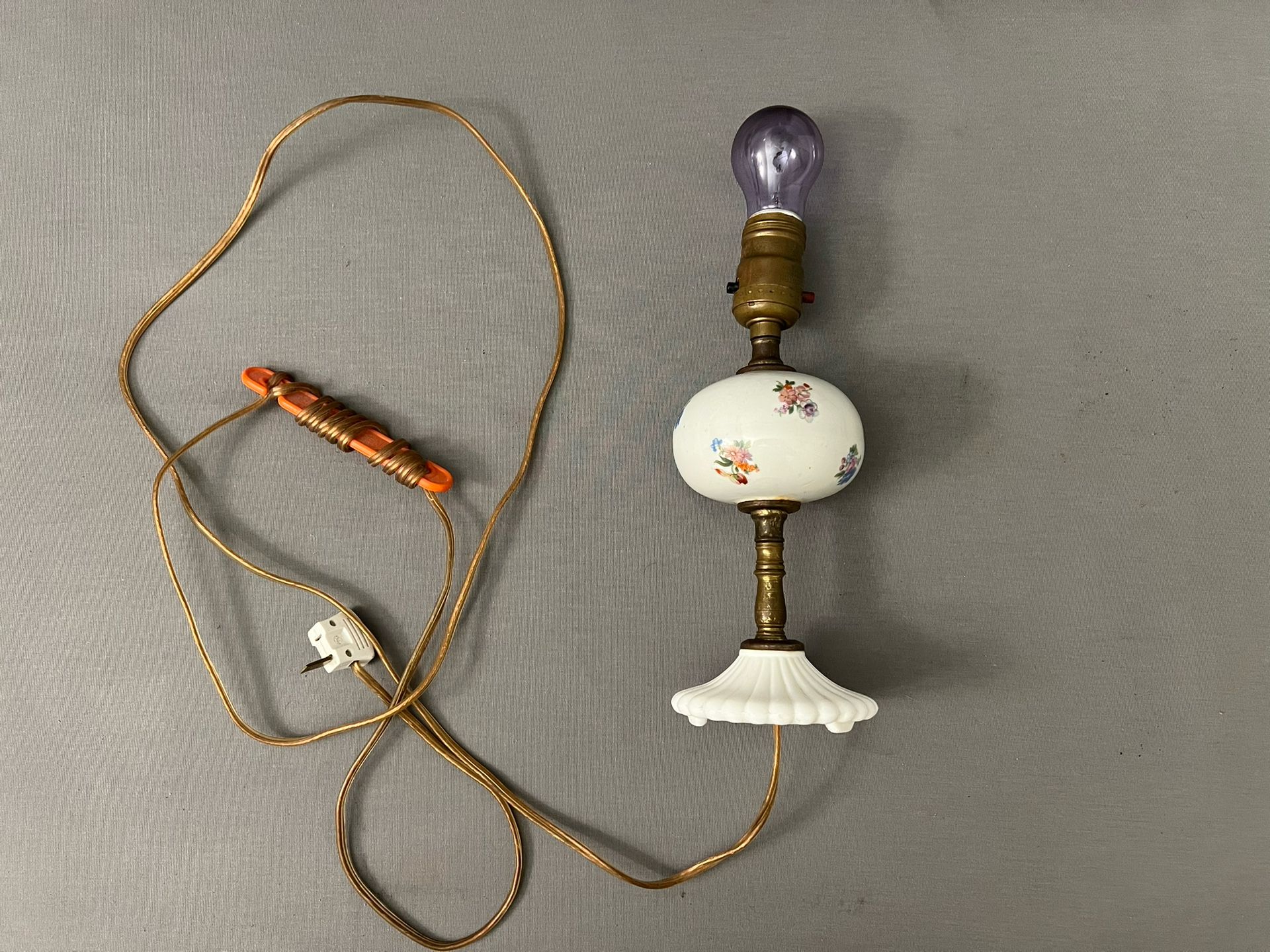Vintage Lamp, Porcelain And Brass Lamp, Needs New Plug