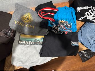 Free 4T clothes