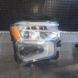 Chevrolet Silverado Headlight 