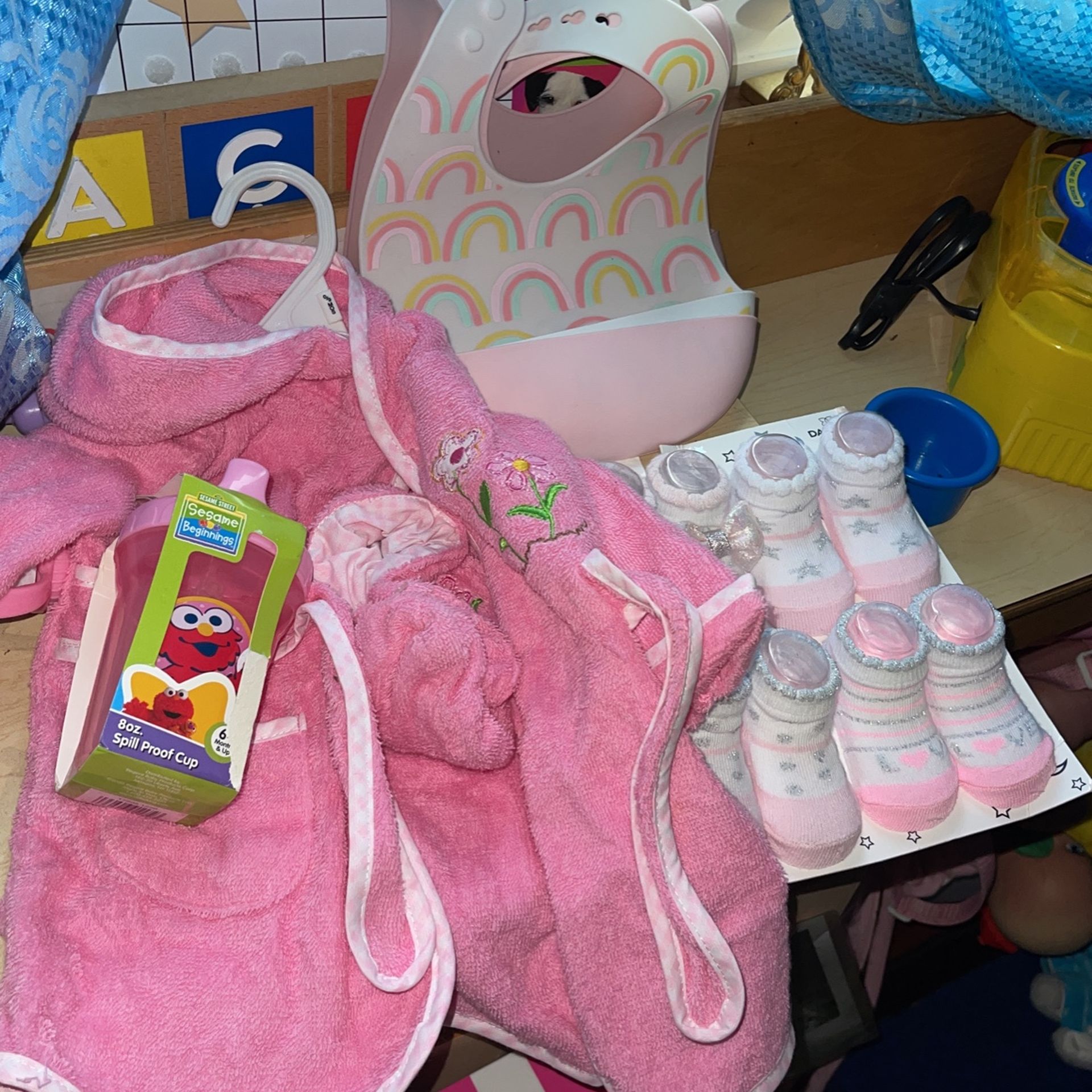 Baby Girl Pink Lot Brand New Great Gift 