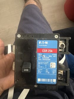 Eaton 200 Amp Main Breaker