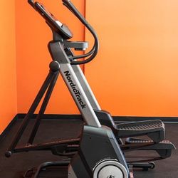 Nordic track fleet stride Trainer Elliptical  