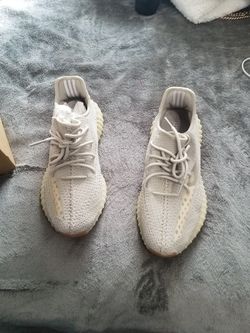 Yeezy 350 size 10.5