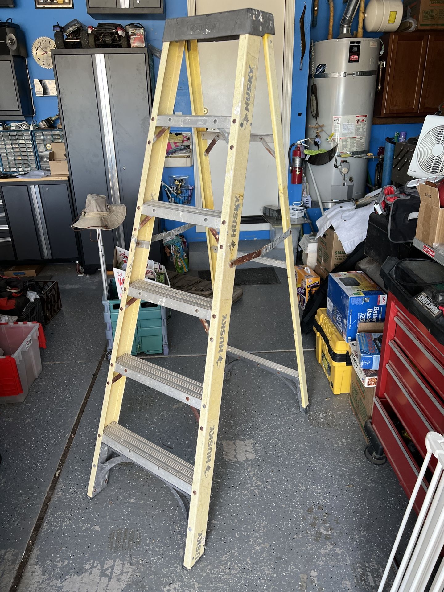 Husky 6’ Ladder