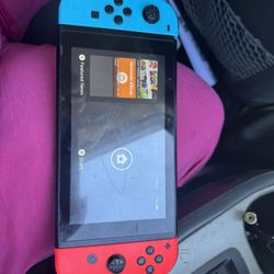 Nintendo Switch 