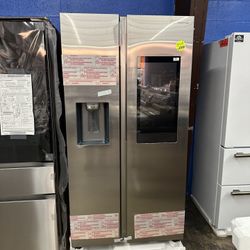 New Samsung Stainless Smart Hub Touchscreen Refrigerator
