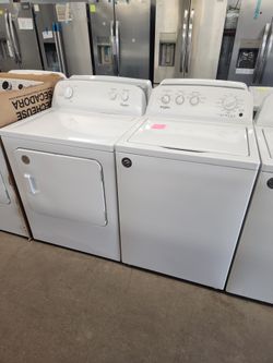 Whirlpool Washer And Dryer Set