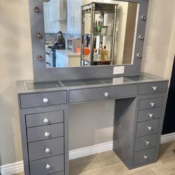 Vanity Set