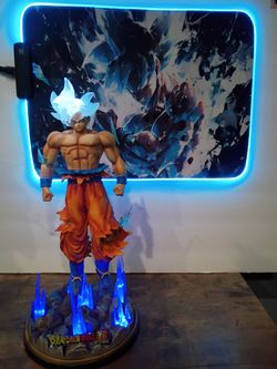 Ultra Instinct Son Goku Figure Light Up