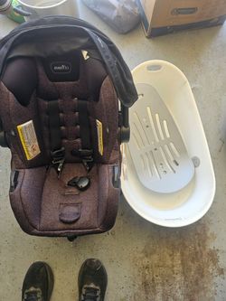 Graco car seat free southwest pick up only