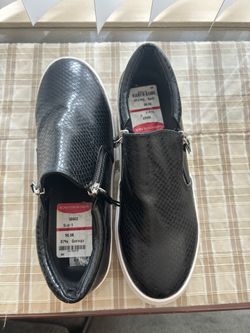 Steve Madden sneakers With Zip