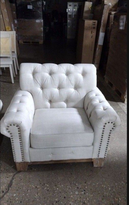 Beautiful Restoration Hardware Tuffted Beige Accent Chair (New)