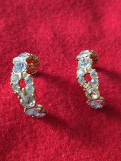    Aretes  joyeria Fina   bañado en oro