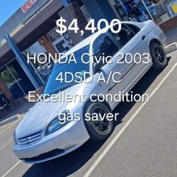 Mueble Excellent Condition A/C