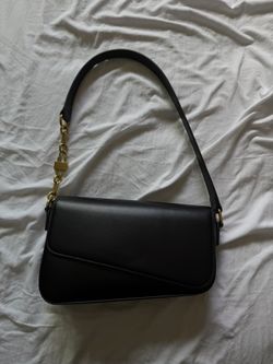 Black Purse