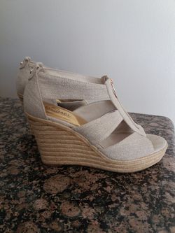 Michael kors suze 9