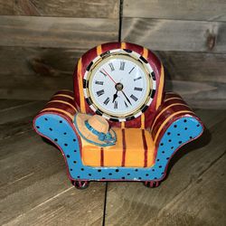 Very Cute Novelty Clock Milson & Louis Overstuffed Chair Sun Hat Handpainted