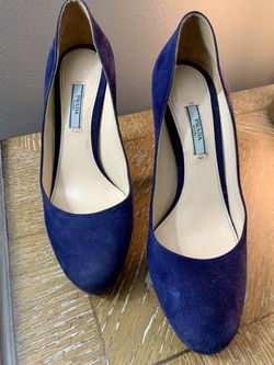Prada navy blue pumps size 40 EU or 9,5 US