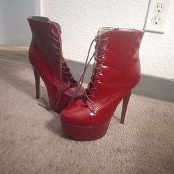 Size 9-91/2 Platform Heels (sized a 10 but Runs Small)