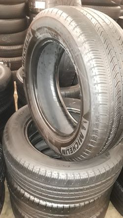Michelin tires 235/60/17