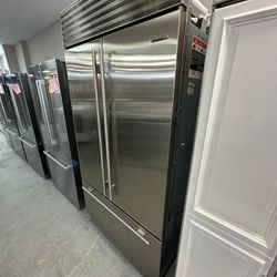 French Door Sub-Zero Refrigerator 