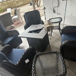 Brand New Patio Set 