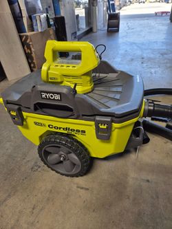 RYOBI 18V ONE+ 6 Gallon Wet/Dry Vacuum( tool only)