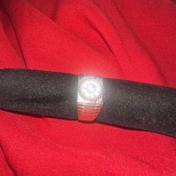 10K Gold Diamond Ring 