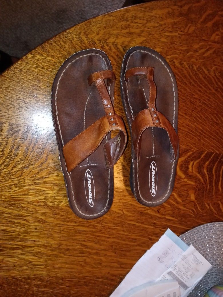 Genuine Leather "SIDEOUT" SANDALS!