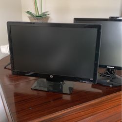 LED Backlit LCD Monitors