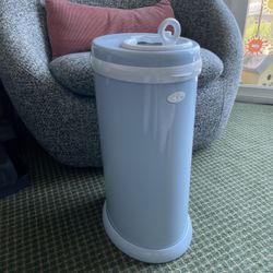 Ubbi diaper pail