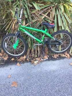Huffy bicycle size 20
