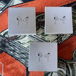 AirPods