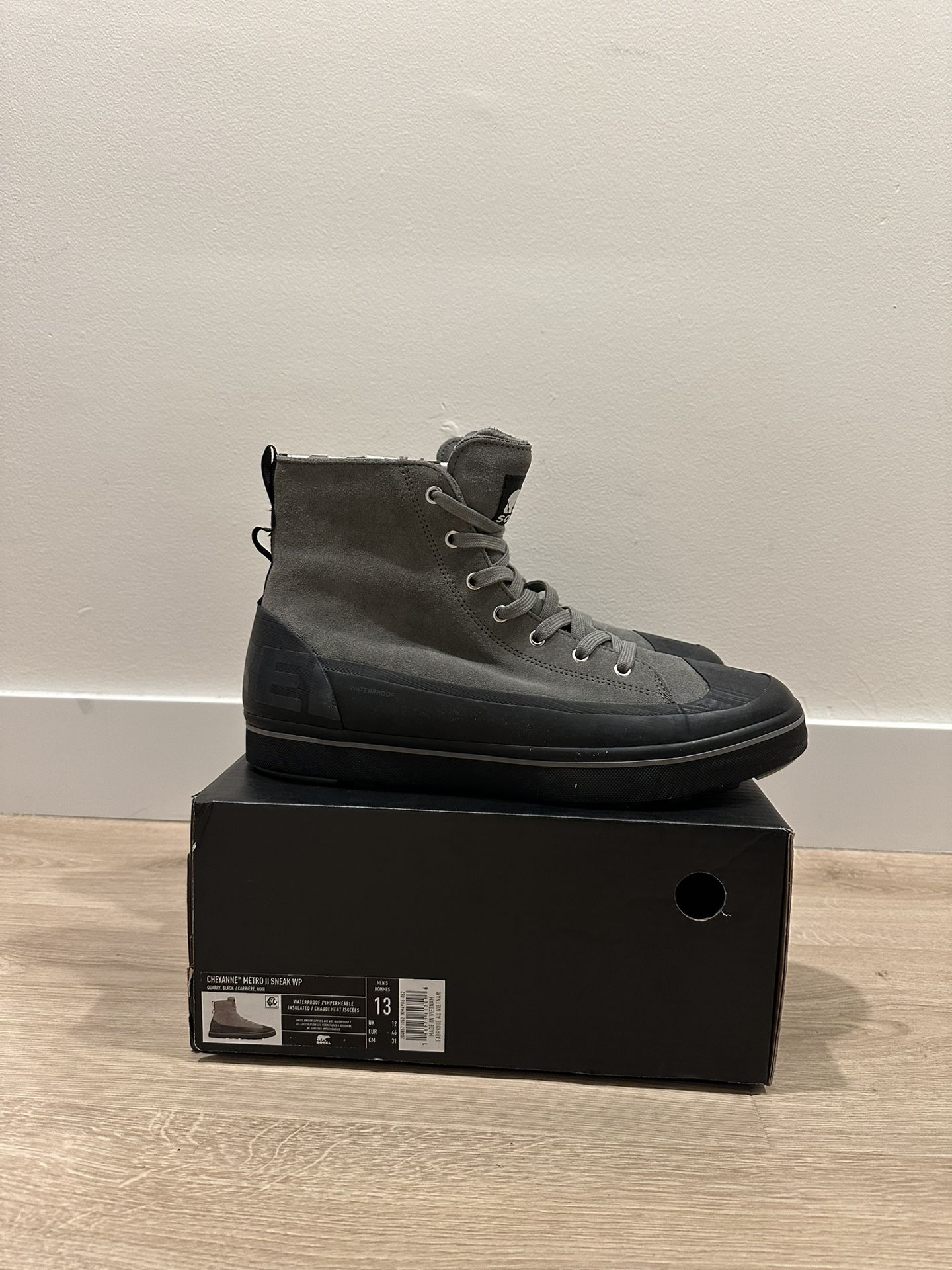 SOREL Men's Cheyanne Metra II Sneak 100g Waterproof Boots - Quarry/Black - Size 13 (Men’s) **Brand New**