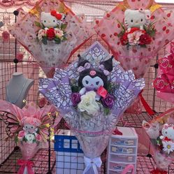 Hello Kitty Boquets
