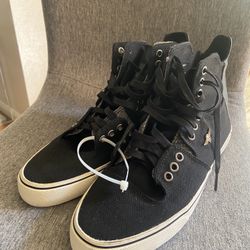 Men’s Shoes Size 10.5 Like New