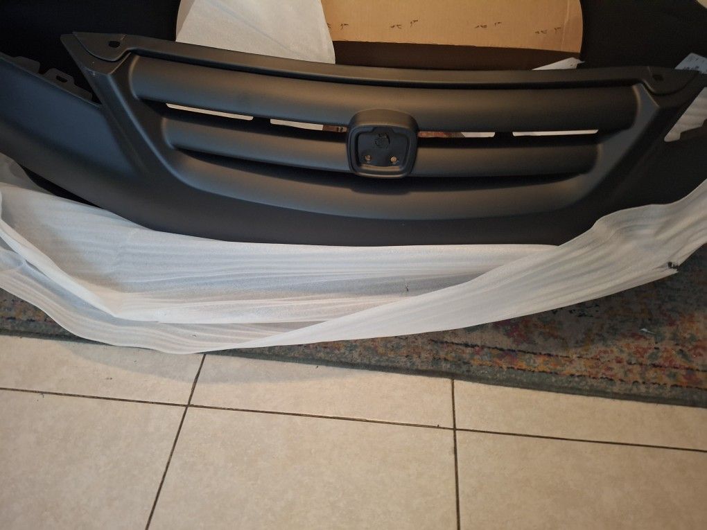 2001-2002 Honda Accord Front Bumper