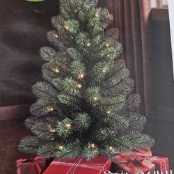 3 Ft Pre-lit Green Christmas Tree, 70 Pre- Strung Clear LED lights, 1.75 Ft Diameter, NEW IN A BOX.
