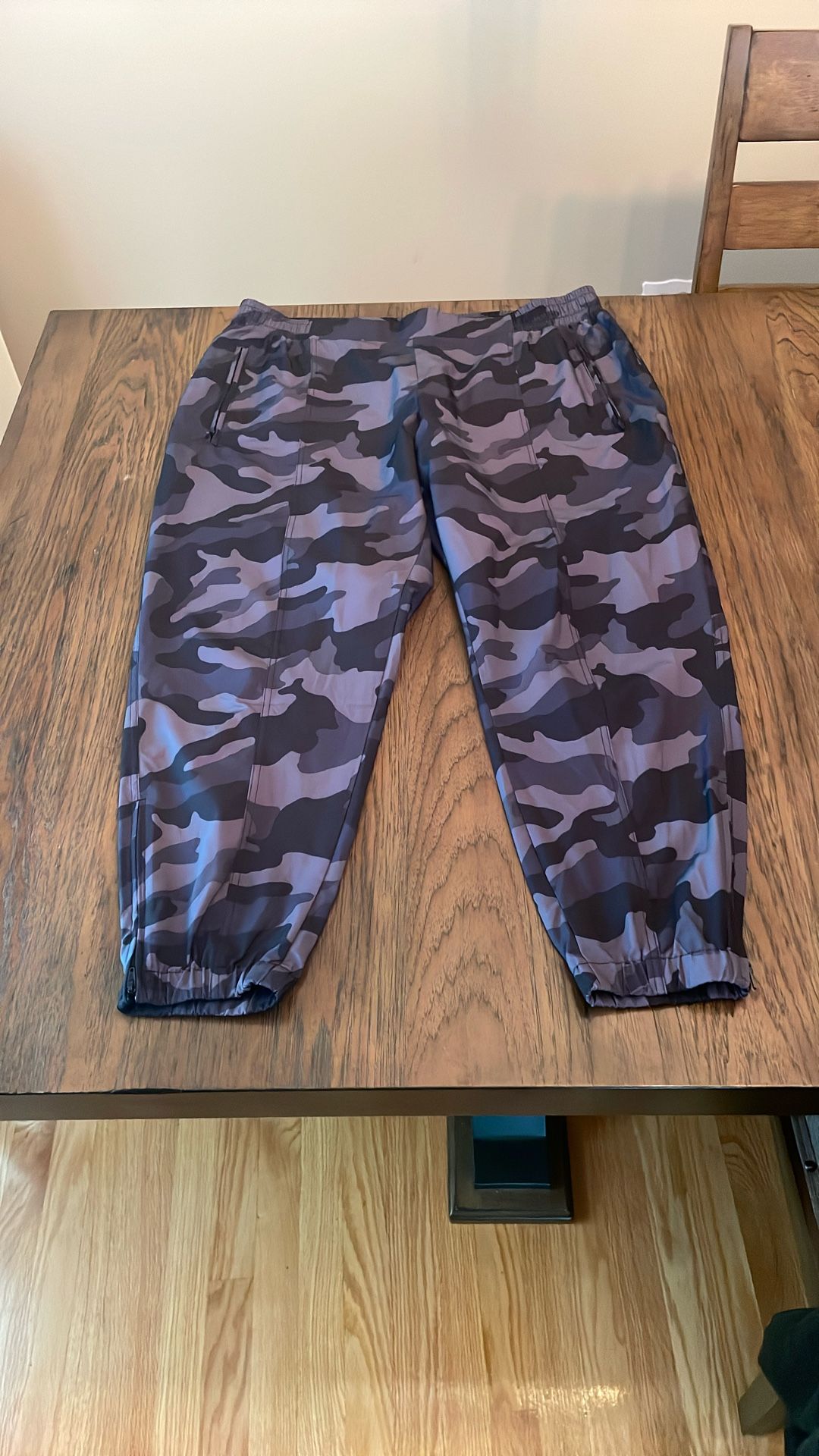 Old Navy Women’s Athletic Pants