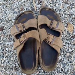 Women’s Used Sandals