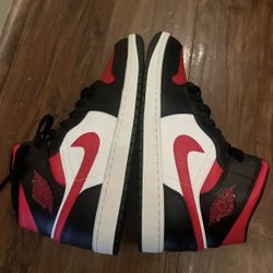 Air Jordan 1 Mid Size 10.5 Brand New With Box $45
