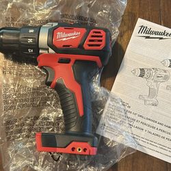 M18 18v Lithium-Ion Cordless 1/2 Drill 