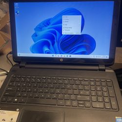 HP Pavilion 15 Touchscreen Intel Core i3 1.7GHz 4gb 500gb HD 
