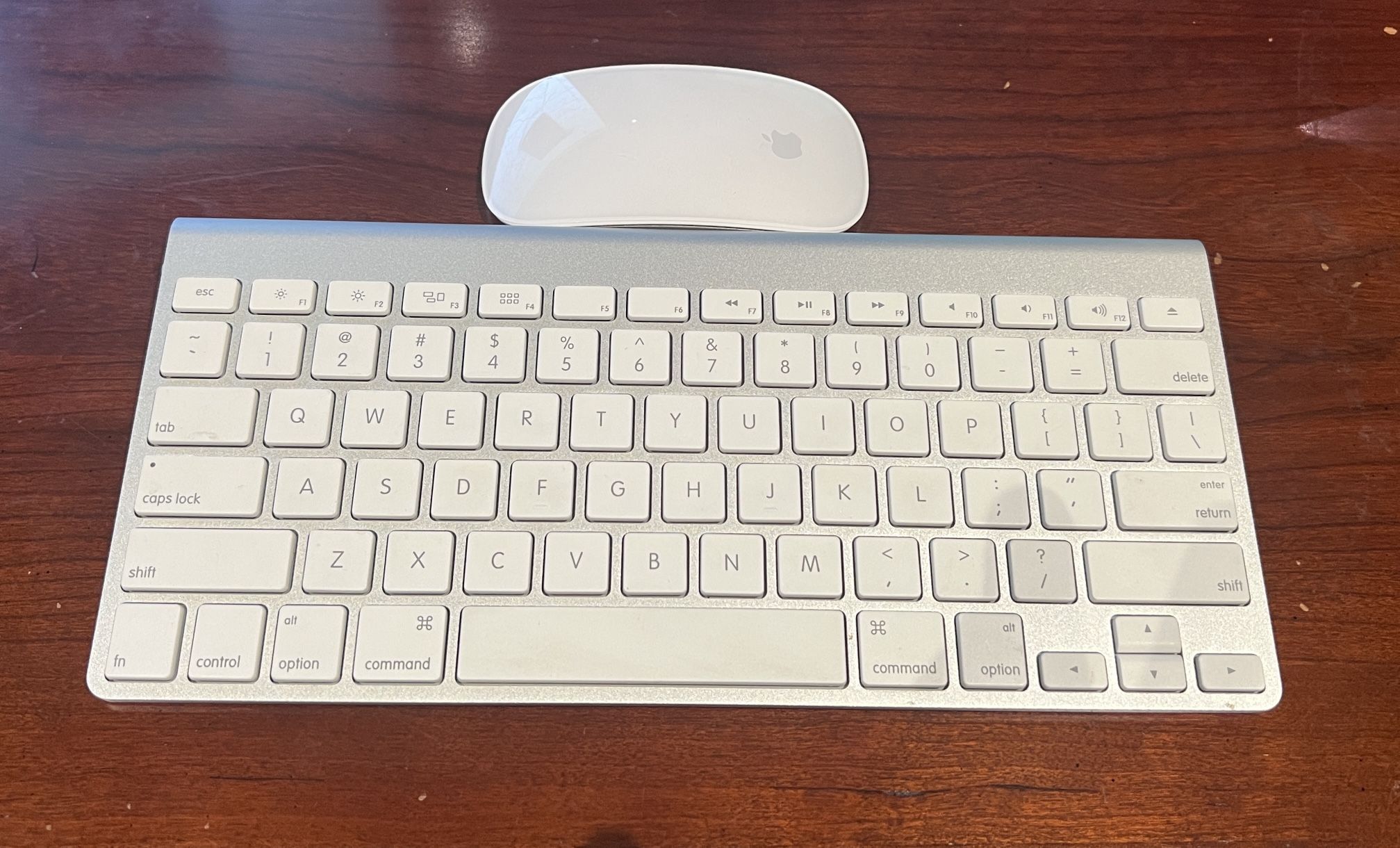 Apple Wireless Keyboard A1314 and Magic Mouse A1296
