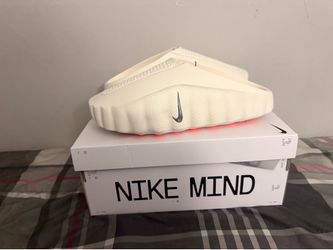 Nike Mind 001 Slides Sail Metallic Platinum Size 14