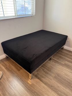 Modern Black Velvet Bench / Lounge Bench