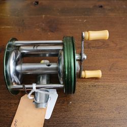 Vintage Green Dragon No. 1880 Horrocks- Ibbotson Co USA Utica NY 