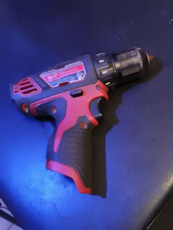MILWAUKEE 3/8 DRILL/DRIVER